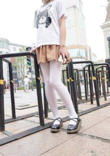 小姨子观看