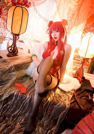《钢铁魔女》