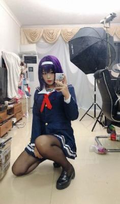 她房间里的云