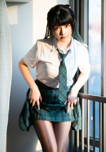 竹内纱里奈高潮监狱