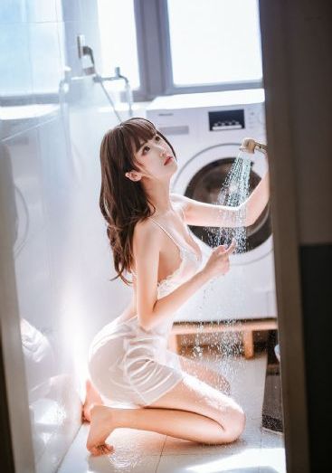 蜜桃成熟3d